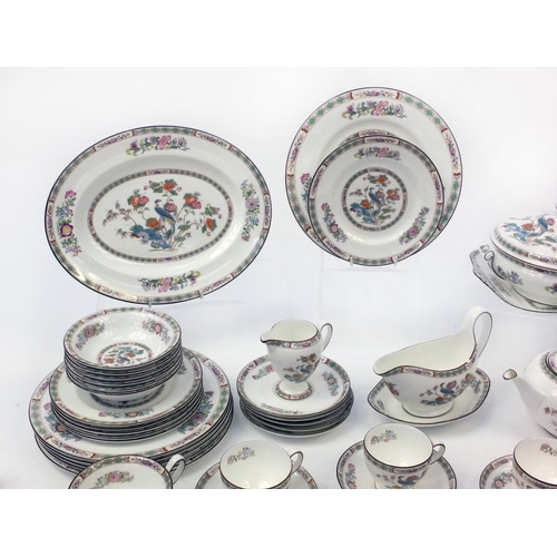 2152 - Wedgwood Kutani Crane pattern dinner and teaware including teapot, lidded tureen, plates, bowls, cup... 