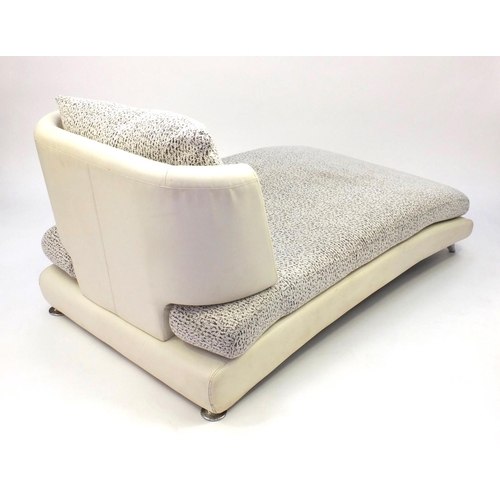 2035 - Vintage day bed  with cream flecked upholstery, 75cm high x 95cm wide x 154cm deep