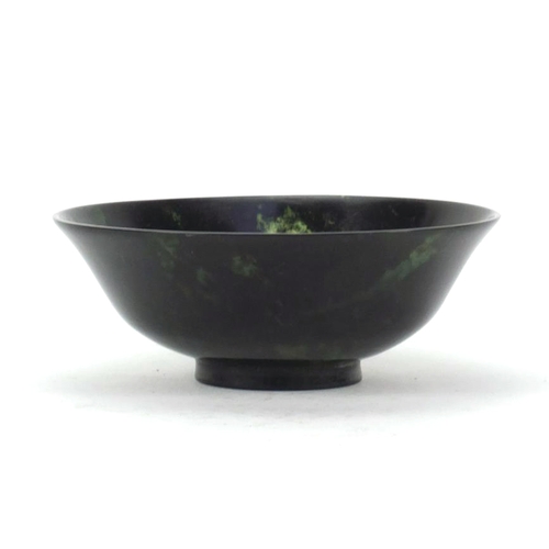 541 - Chinese spinach green jade bowl, 13.5cm in diameter