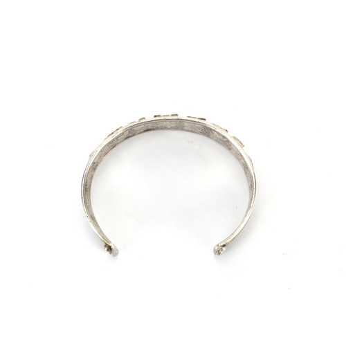 258 - Middle Eastern unmarked silver bangle