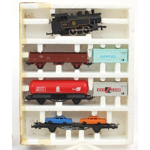 230 - Model railway items including boxed Hornby examples, Meccano track, Lima carriages etc