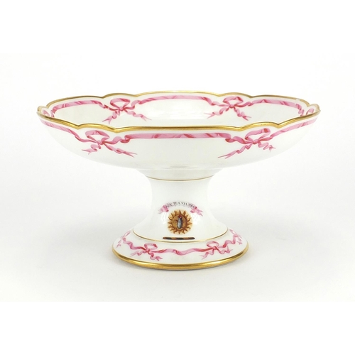 152 - Victorian hand painted porcelain tazza with Lux Tua Via Mea crest, 12cm H