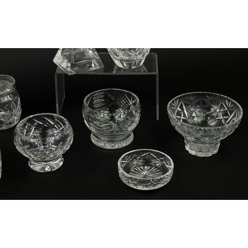 197 - Cut glassware including a good quality crystal fruit bowl, vases, scent bottle etc