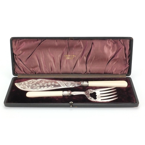 304 - Cased set of silver plated fish servers, the case named Benetfink & Co, Cheapside, London