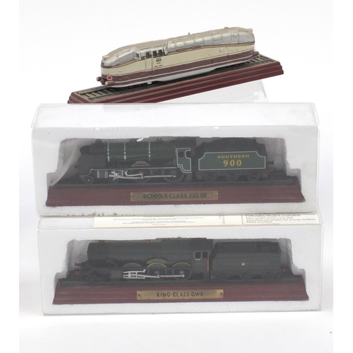 140 - Model locomotives, mostly boxed including Flying Scotsman and Plmmountain class examples, the larges... 