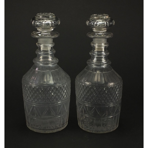 122A - Pair of Georgian cut glass decanters, each 25cm H