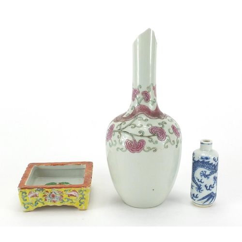 267 - Chinese porcelain comprising a bottle vase hand painted with dragon amongst flowers, blue and white ... 