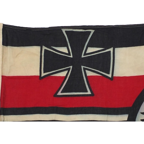 201 - World War I German Military Kriegsmarine Marine flag, dated 1915, 150cm x 85cm