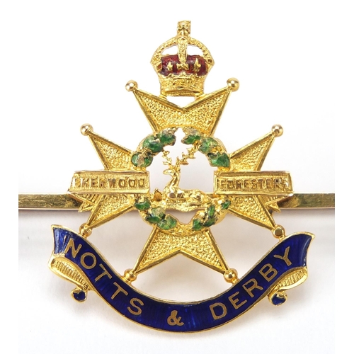 189 - Military interest 15ct gold and enamelled Sherwood Foresters brooch, 5.5cm wide, approximate weight ... 