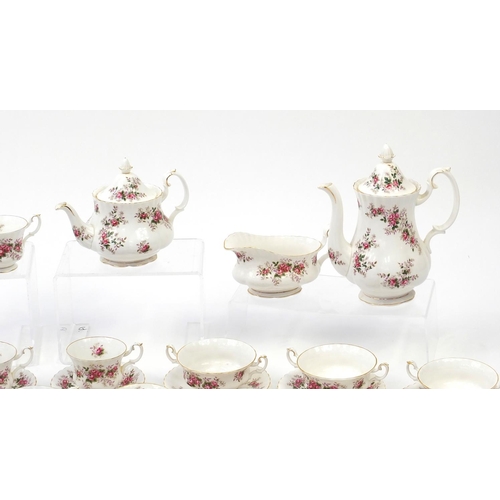 2139 - Royal Albert Lavender Rose tea and dinnerware including coffee pot, teapot, cups and saucers, the co... 