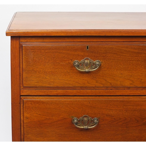 2020 - Edwardian walnut chest of drawers fitted with two short above three graduated long drawers with bras... 