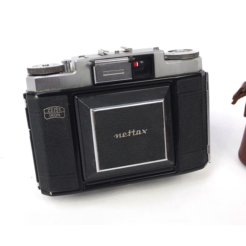 164 - Zeiss Ikon Nettax camera with leather case