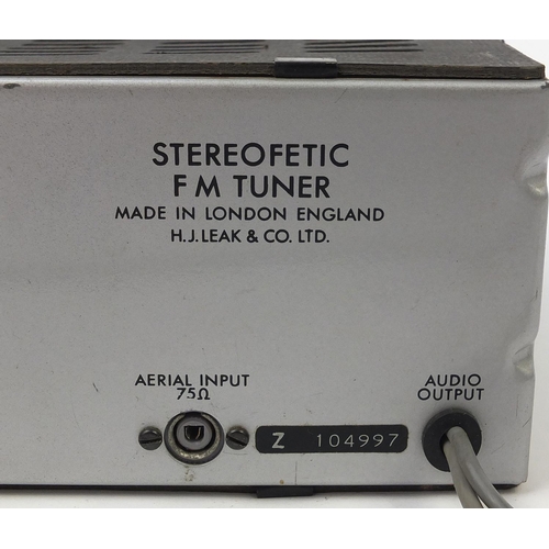 185 - Vintage Stereofetic FM tuner