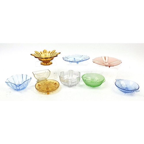 202 - Art Deco glassware mostly fruit bowls and stands