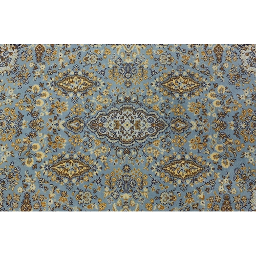 48 - Keshan 100% wool rug, 200cm x 140cm