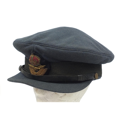 186a - British Military World War II Militaria relating to flying officer Irvin Edmund Douglas Iles includi... 