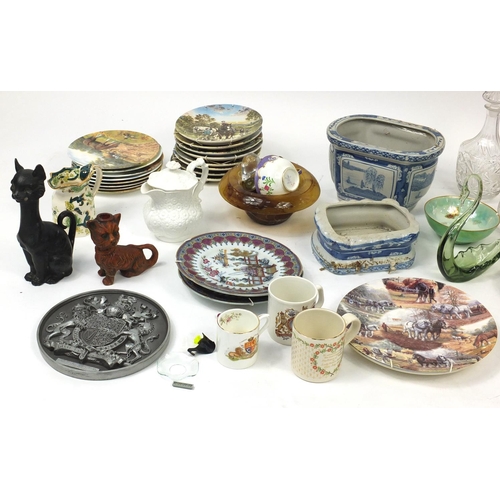 189 - Two boxes of assorted china and glassware including Wedgwood collector plates, Shelley lustre bowl, ... 