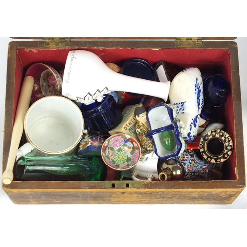 189 - Two boxes of assorted china and glassware including Wedgwood collector plates, Shelley lustre bowl, ... 