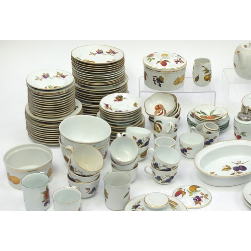2061 - Extensive collection of Royal Worcester Evesham dinner and teaware including teapots, coffee pot, li... 