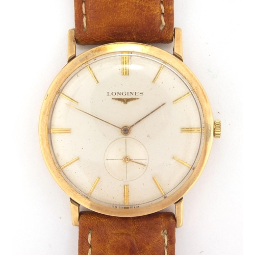 1072 - 9ct gold Longines gentleman's wristwatch, 3.2cm in diameter excluding the crown