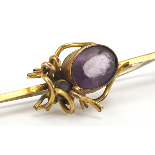 1040 - Vintage jewellery comprising a scarab beetle brooch, agate pendant and gold coloured metal amethyst ... 