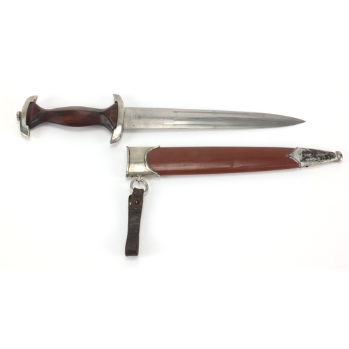 345a - German Third Reich SA dagger with scabbard, wooden grip and etched steel blade, 38cm in length
