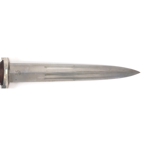 345a - German Third Reich SA dagger with scabbard, wooden grip and etched steel blade, 38cm in length