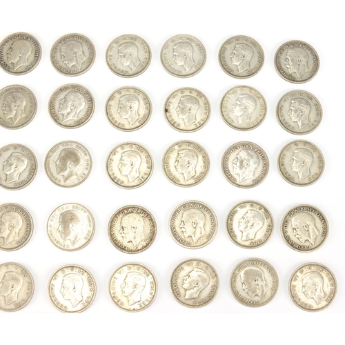 2509 - Victorian and later British coins including shillings, approximate weight 275.0g