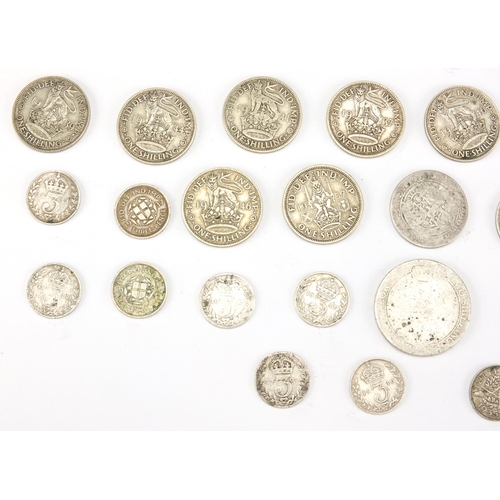 2509 - Victorian and later British coins including shillings, approximate weight 275.0g