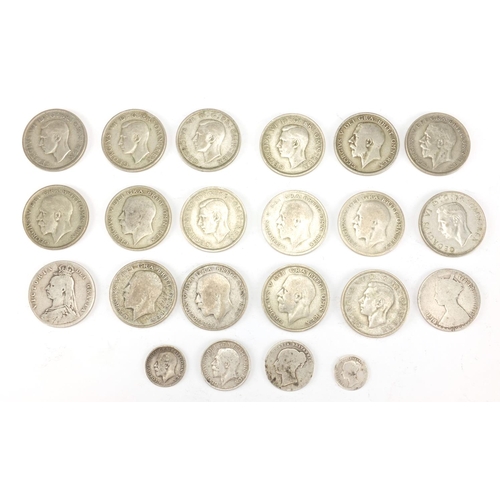 2489 - Victorian and later British coinage including half crowns, approximate weight 250.0g