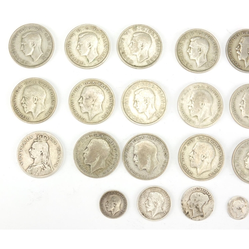 2489 - Victorian and later British coinage including half crowns, approximate weight 250.0g