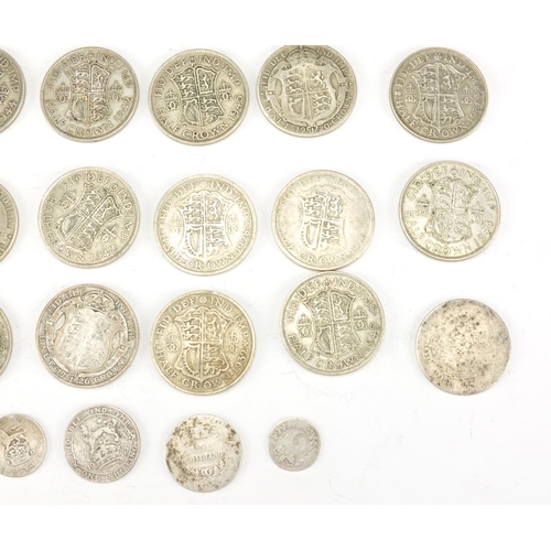 2489 - Victorian and later British coinage including half crowns, approximate weight 250.0g