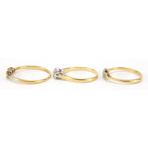 2521 - Three 18ct gold diamond rings, sizes L, M and S, approximate weight 5.8g