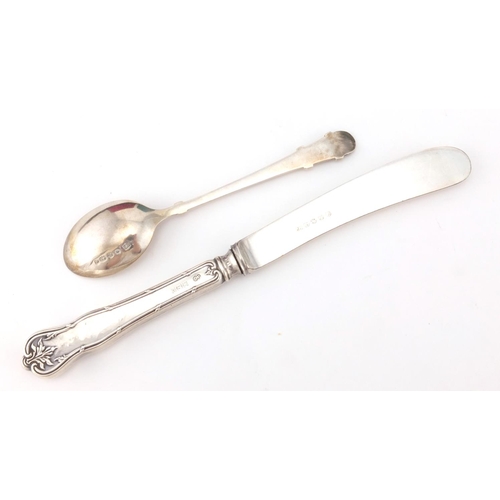 2429 - Set of six Victorian silver tea spoons and sugar tongs, together with a set of six silver handled bu... 