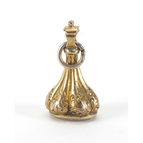 2657 - Victorian gold coloured metal hard stone fob, 2cm in length