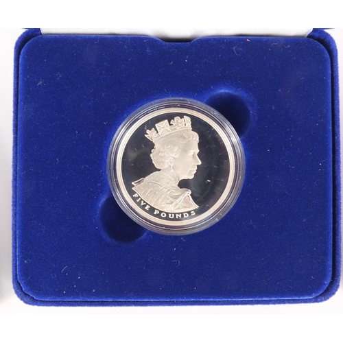 2450 - Three silver proof coins, one piedfort, two commemorating 100th Anniversary of Entente Cordiale