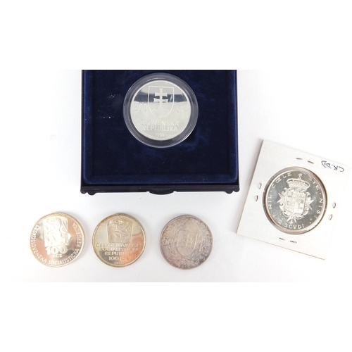 2467 - Slovakian, Czechoslovakian and Malta silver coins, including a 200 Slovak commemorative crown, 1964 ... 