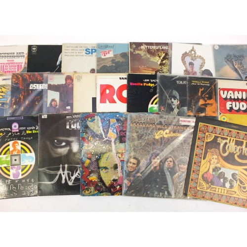 2752 - Prog rock and folk vinyl LP's including The Collectors and Vanilla Fudge