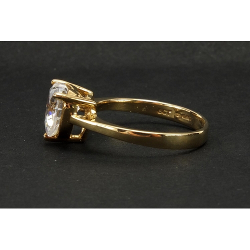 2587 - 9ct gold clear stone love heart ring, size M, approximate weight 2.8g