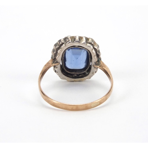 2559 - Unmarked gold blue and clear stone dress ring, Size K, approximate weight 2.2g