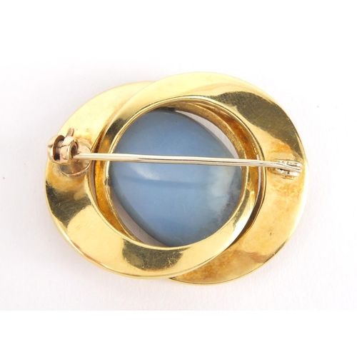 2520 - Stylish 18ct gold opal brooch, 3.5cm in length, approximate weight 9.4g