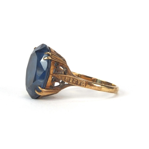 2611 - Large 9ct gold blue stone ring, size N, approximate weight 5.2g