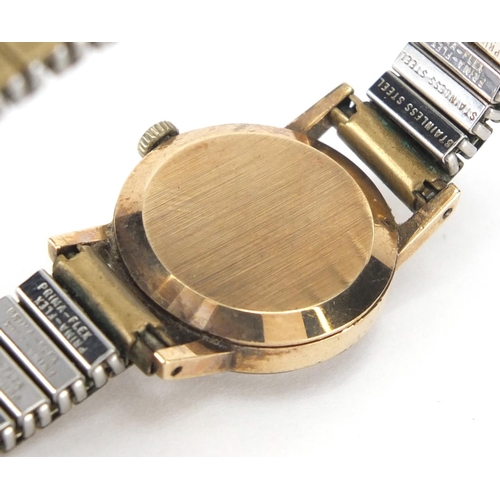 951 - Ladies 9ct gold Omega wristwatch, 1.9cm in diameter