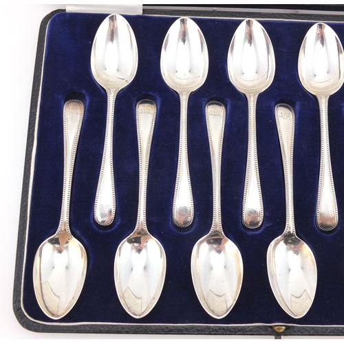 781 - Set of twelve Victorian silver teaspoons, J.W & J.W Edinburgh 1874, with fitted case, 13cm in length... 