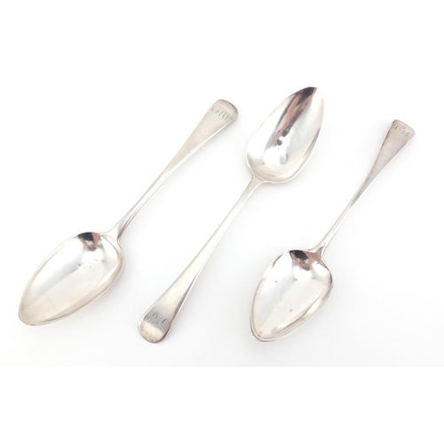 789 - Pair of Georgian silver tablespoons and one other, the pair JW London 1805, 22.5cm in length, approx... 