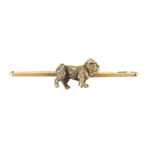 862 - Unmarked gold Pug dog bar brooch, 5cm in length, approximate weight 6.3g