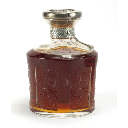 80 - Bottle of Grand Marnier liqueur cuvee, housed in a frosted and clear crystal Lalique decanter, toget... 