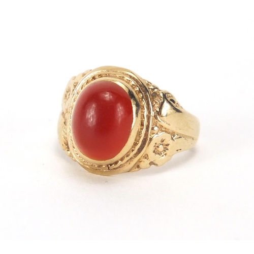 894 - 9ct gold cabochon cornelian ring, size J, approximate weight 3.6g