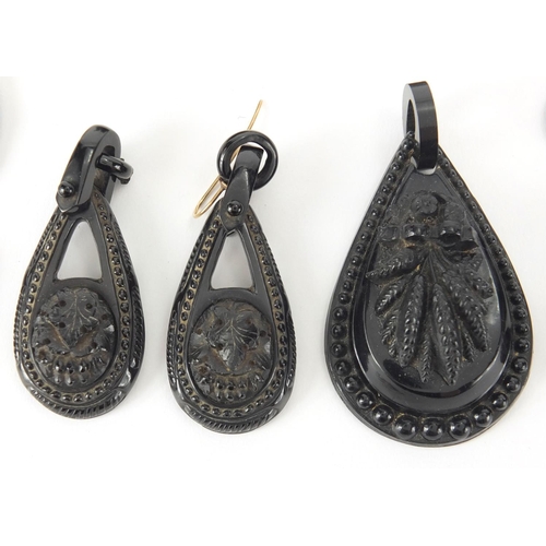 903 - Group of Victorian jet jewellery including a pendant and earrings, approximate weight 105.0g