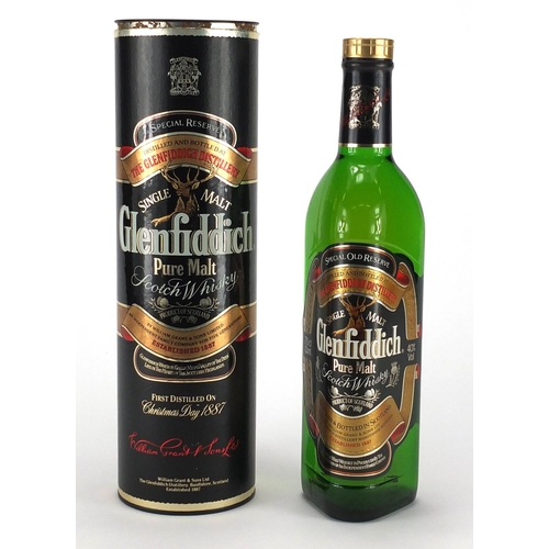 2055 - Bottle of Glenfiddich pure malt Scotch whisky with box, distilled and bottled at The Glenfiddich dis... 